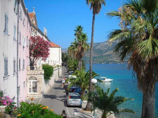 Apartments Jasmina Korčula Eksteriør bilde